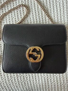Gucci GG Interlocking BLACK Marmont Leather crossbody hand bag
